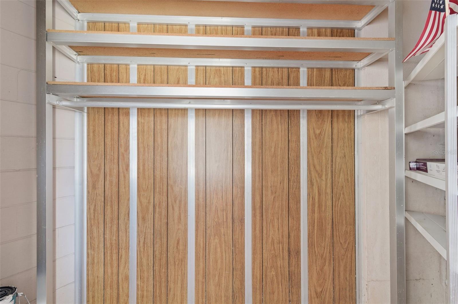 Listing photo id 26 for 4001 58th Street N 14