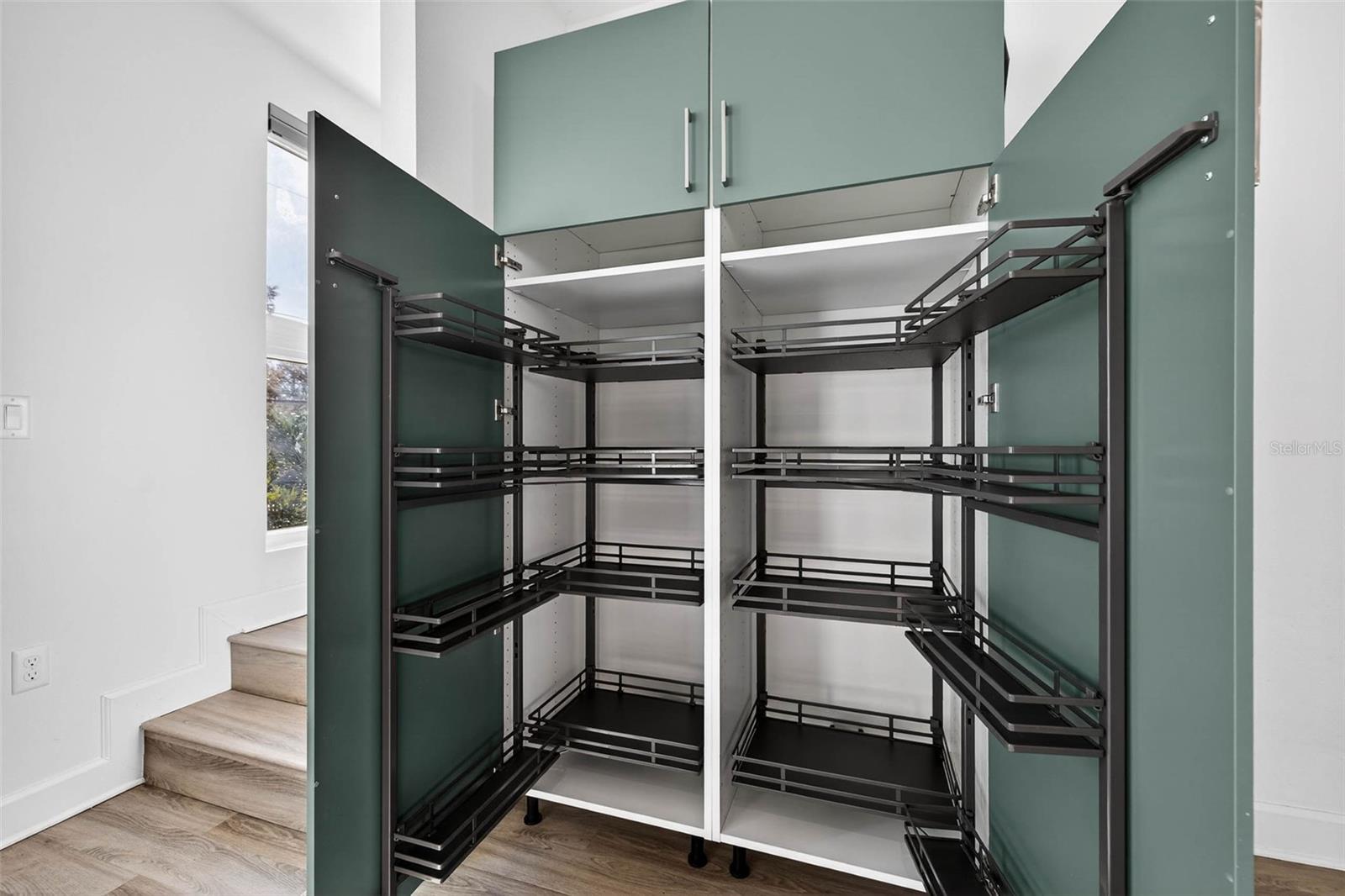 Image 15 of 35 For 104 26th Street N