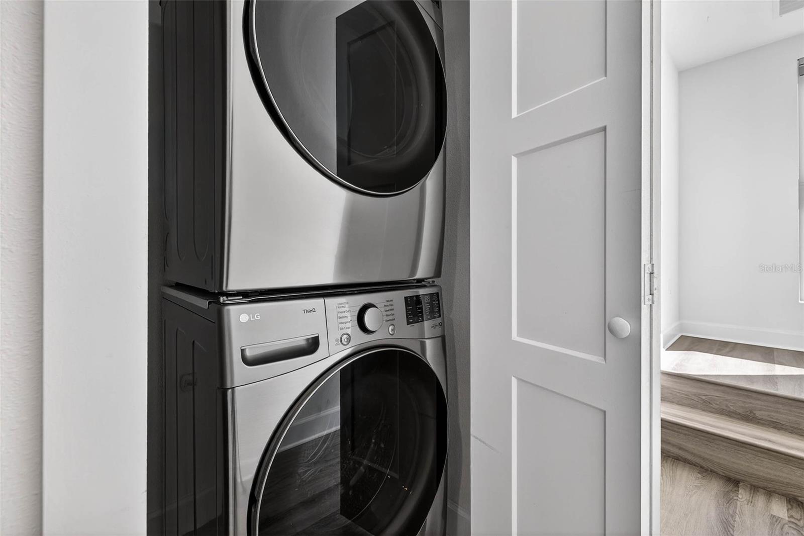 Image 23 of 35 For 104 26th Street N