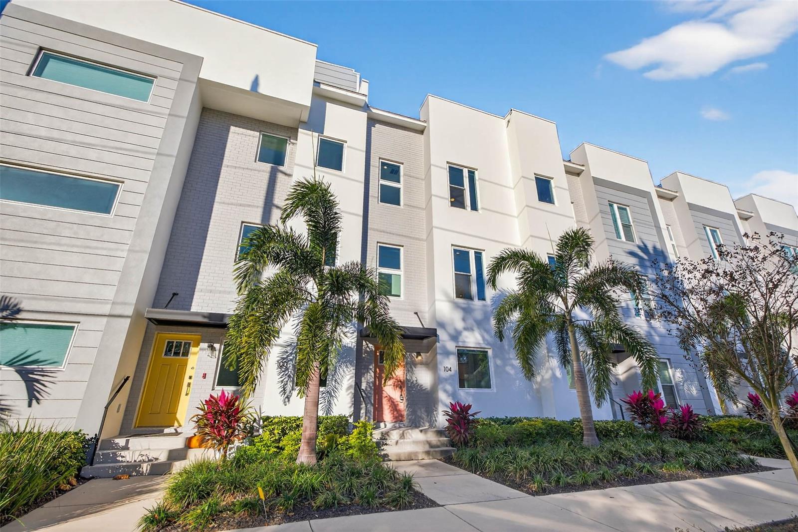 Image 3 of 35 For 104 26th Street N