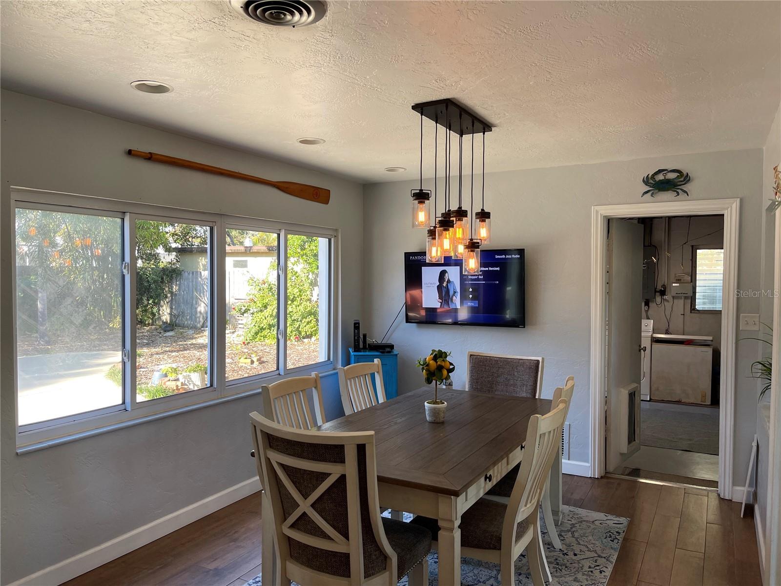 Image 11 of 15 For 1329 Royal Palm Drive S