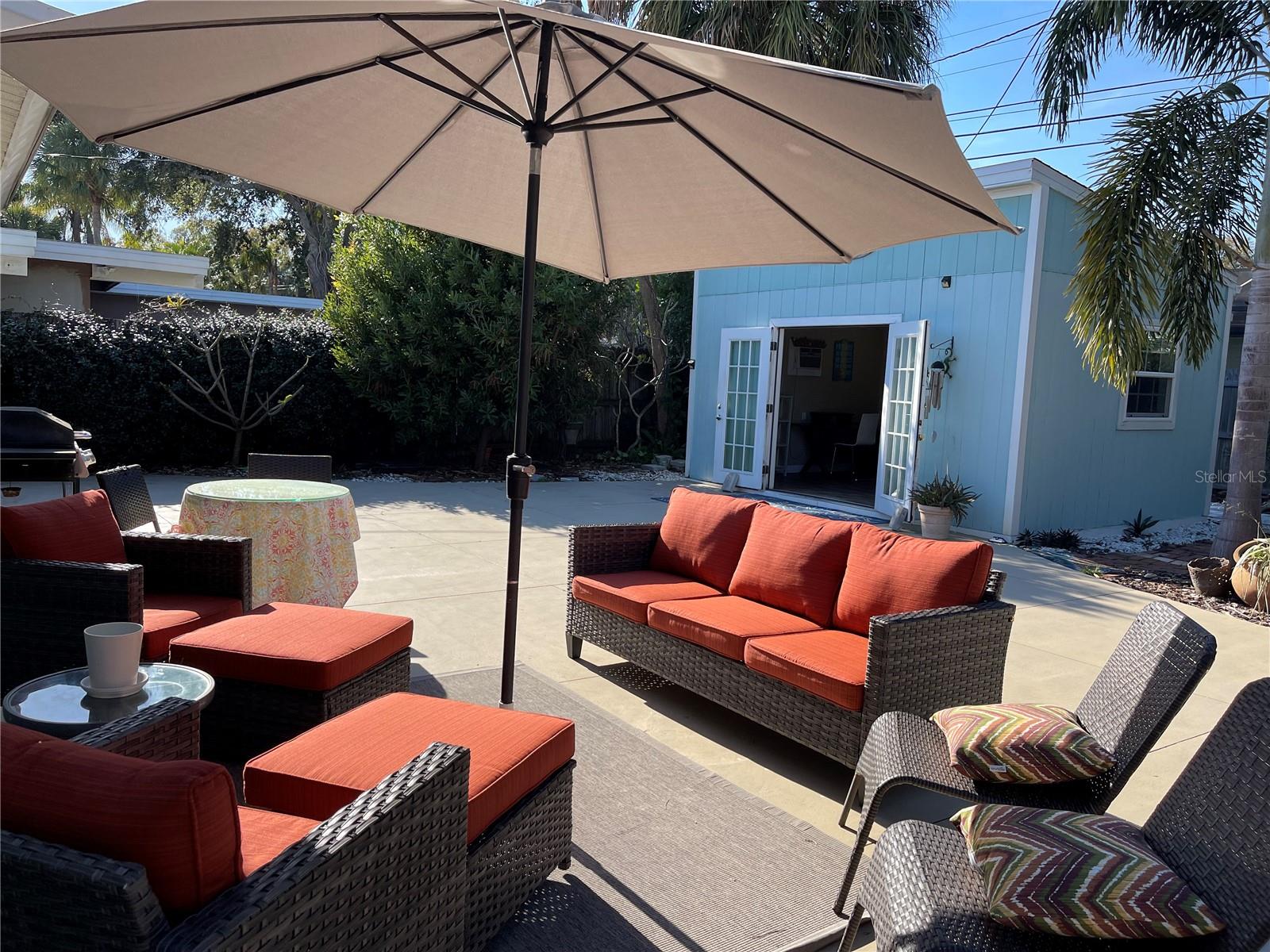 Image 12 of 15 For 1329 Royal Palm Drive S