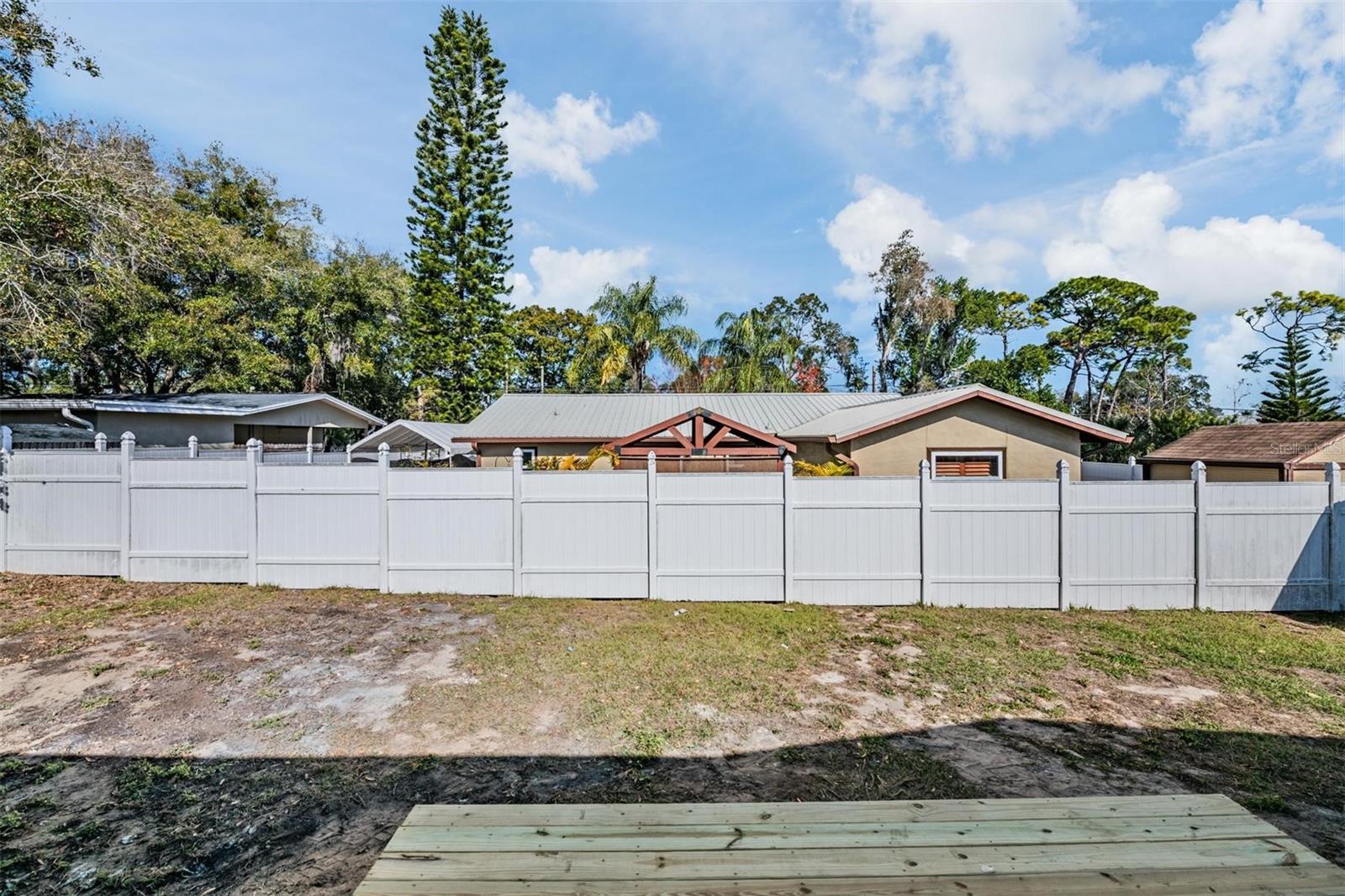 Image 27 of 43 For 66 Lake Shore Drive