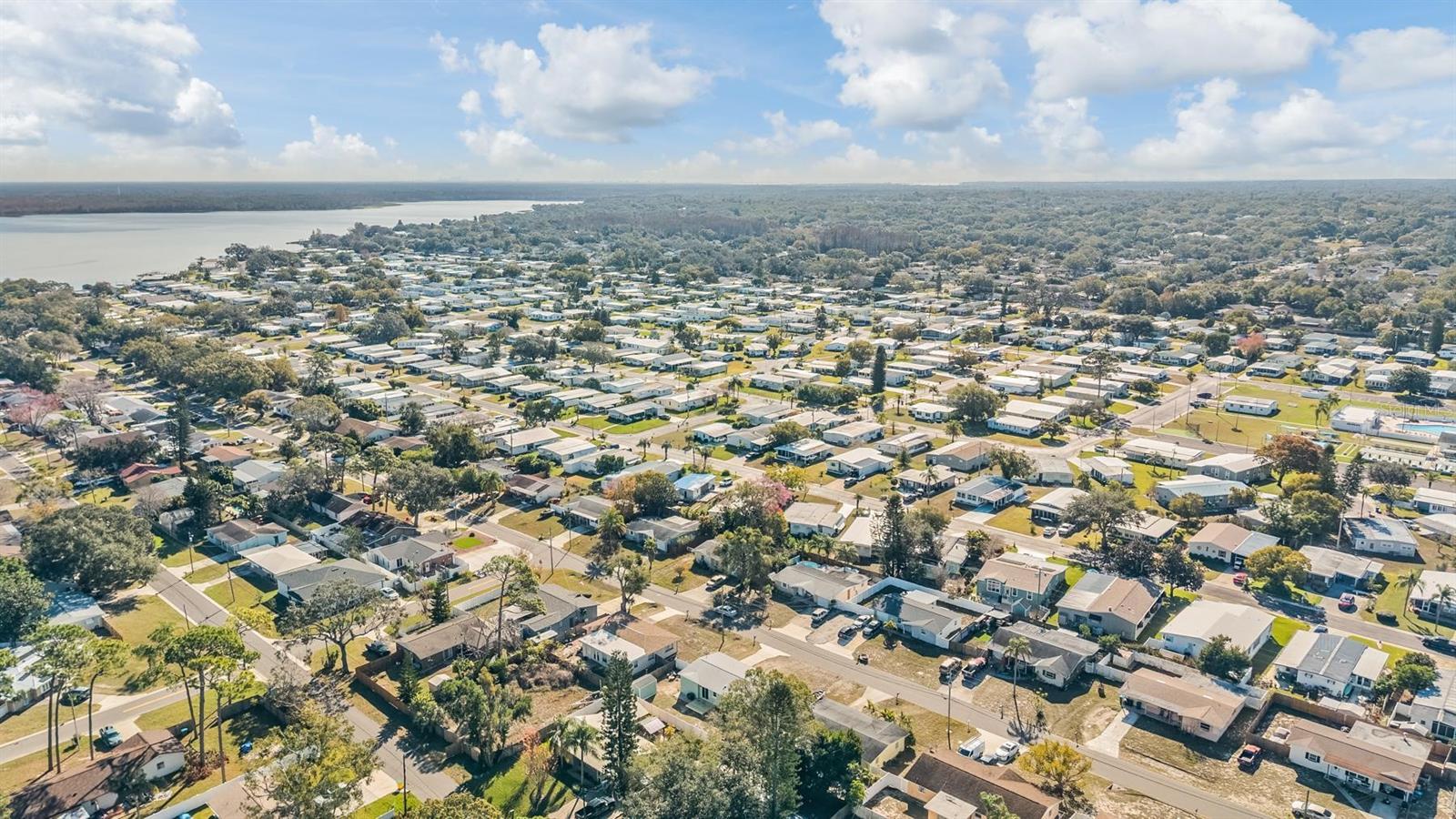 Image 42 of 43 For 66 Lake Shore Drive