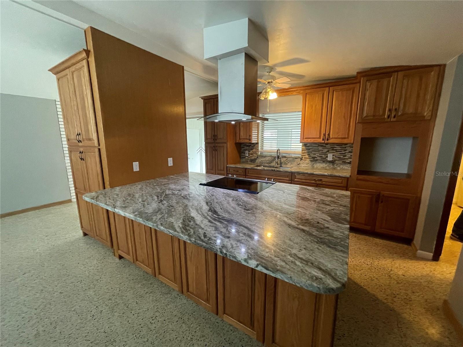 Image 12 of 36 For 501 & 511 Telfair Road