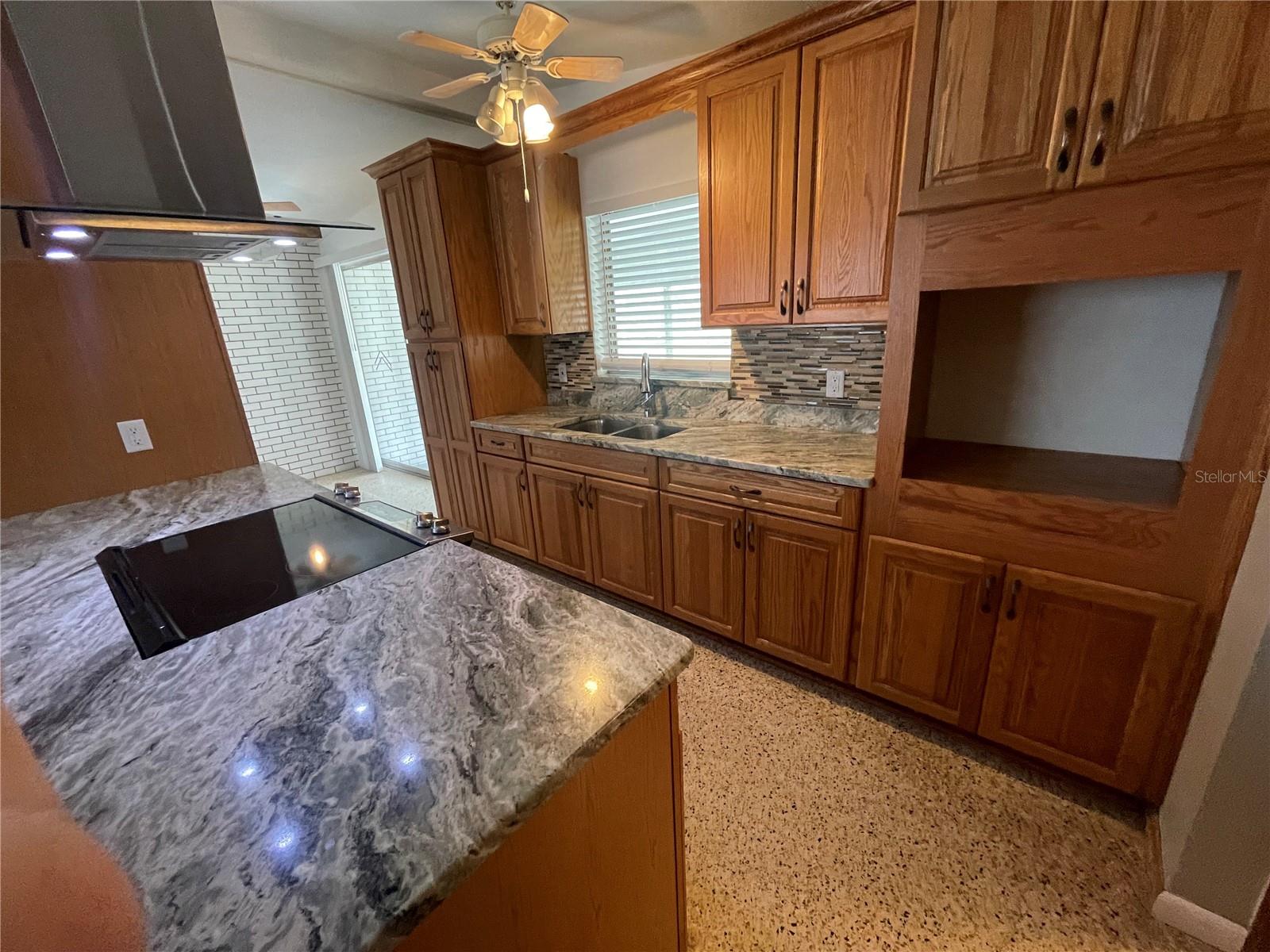 Image 13 of 36 For 501 & 511 Telfair Road