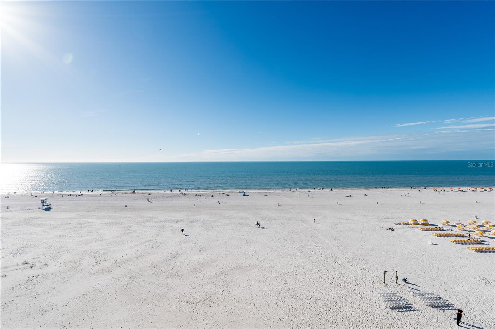 Listing photo id 13 for 11 Baymont Street 702