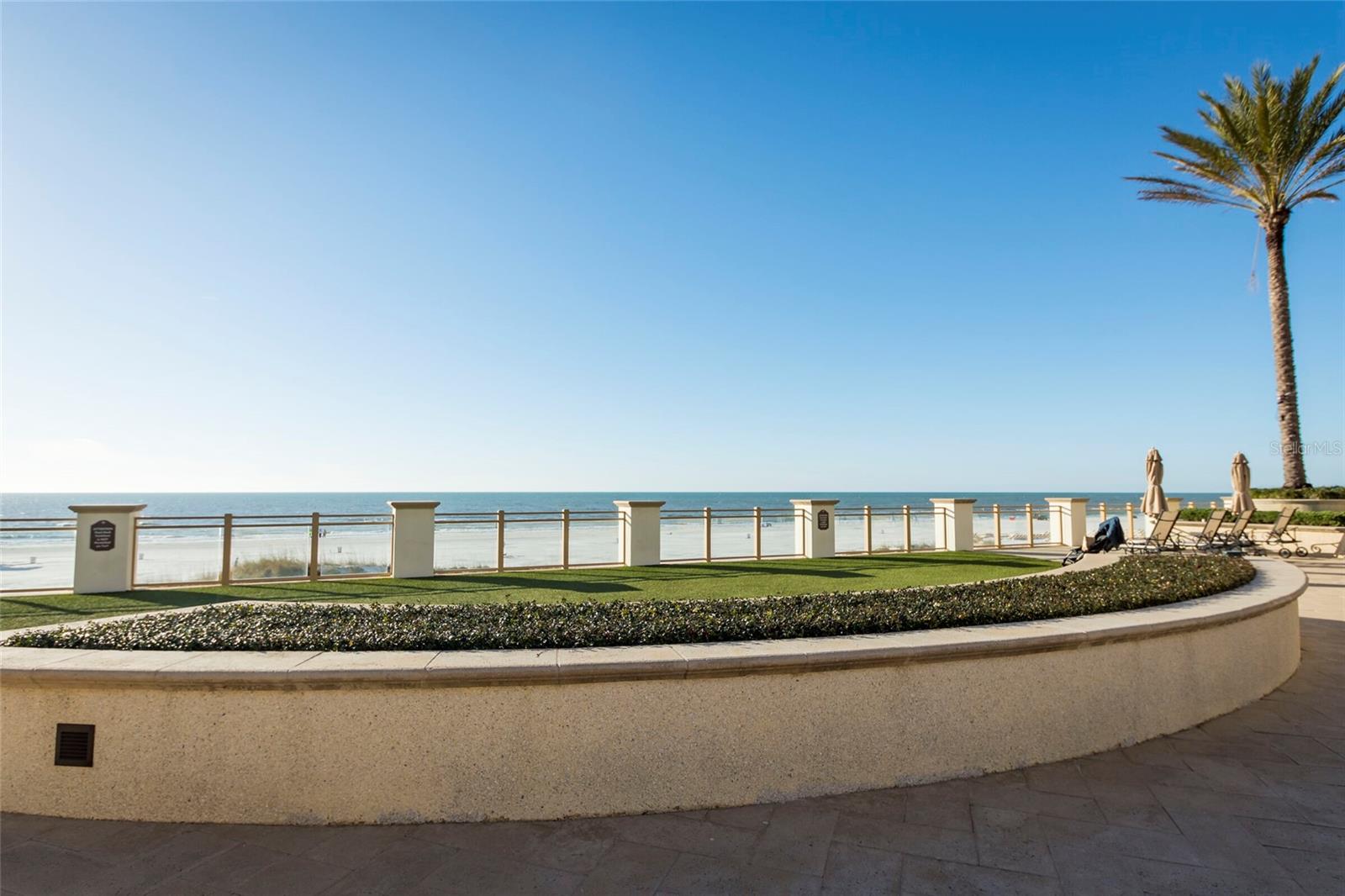 Listing photo id 78 for 11 Baymont Street 702