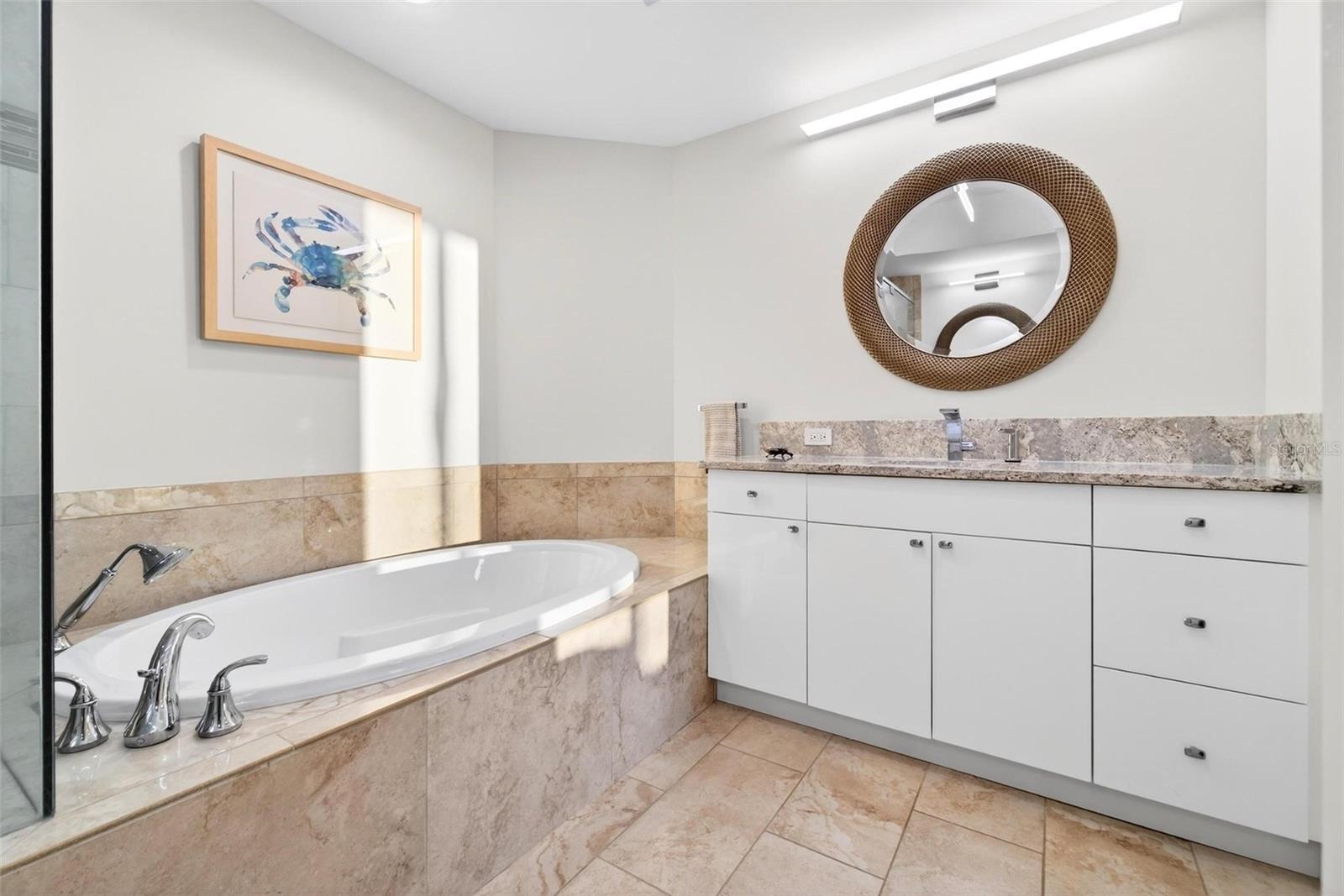 Image 22 of 60 For 1325 Snell Isle Boulevard Ne 302