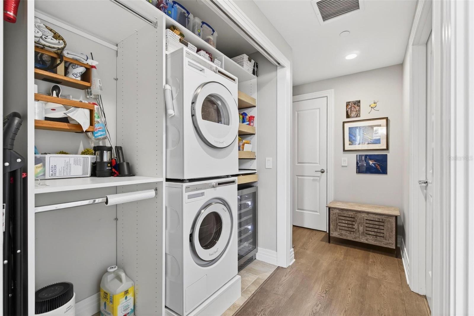 Image 28 of 60 For 1325 Snell Isle Boulevard Ne 302