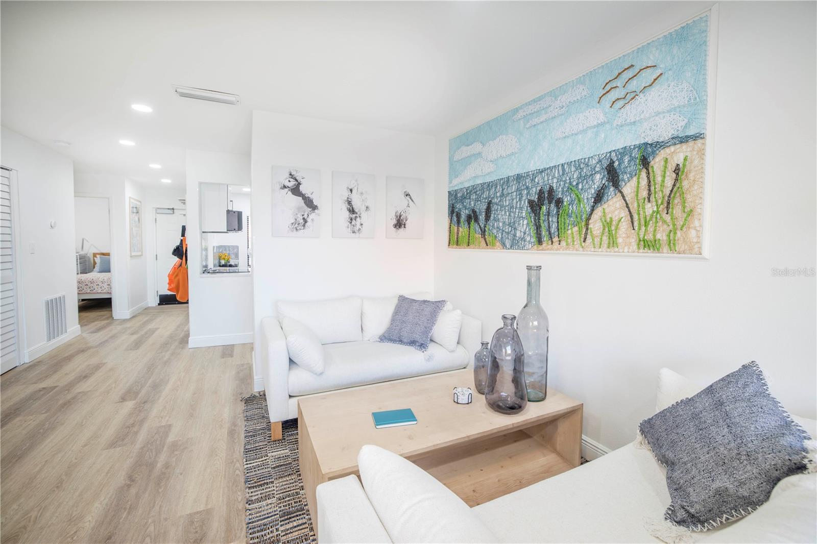 Image 17 of 37 For 1515 Pinellas Bayway S  B28