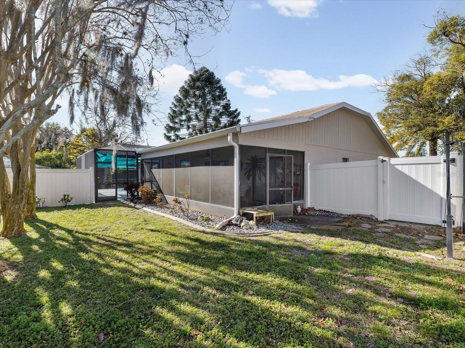 Image 26 of 38 For 10616 Bucks Run