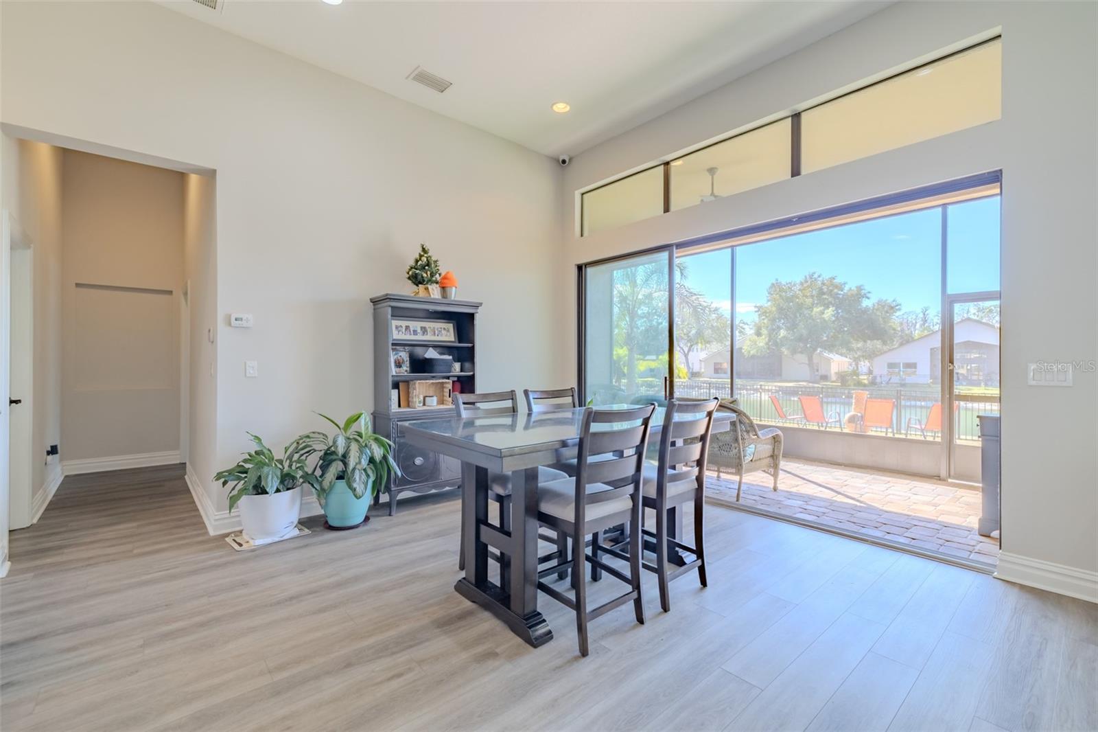 Image 12 of 65 For 4950 Diamonds Palm