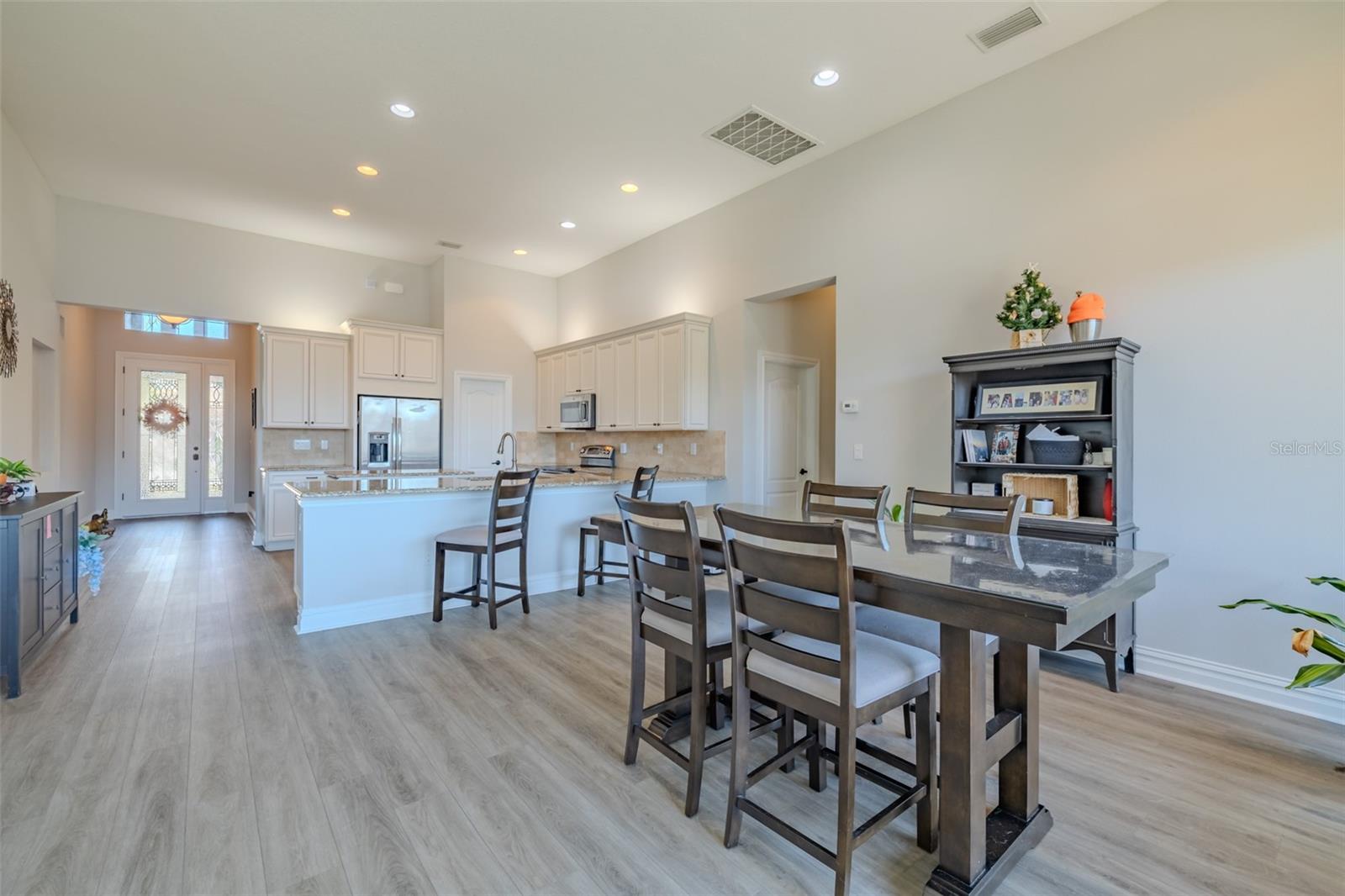 Image 13 of 65 For 4950 Diamonds Palm