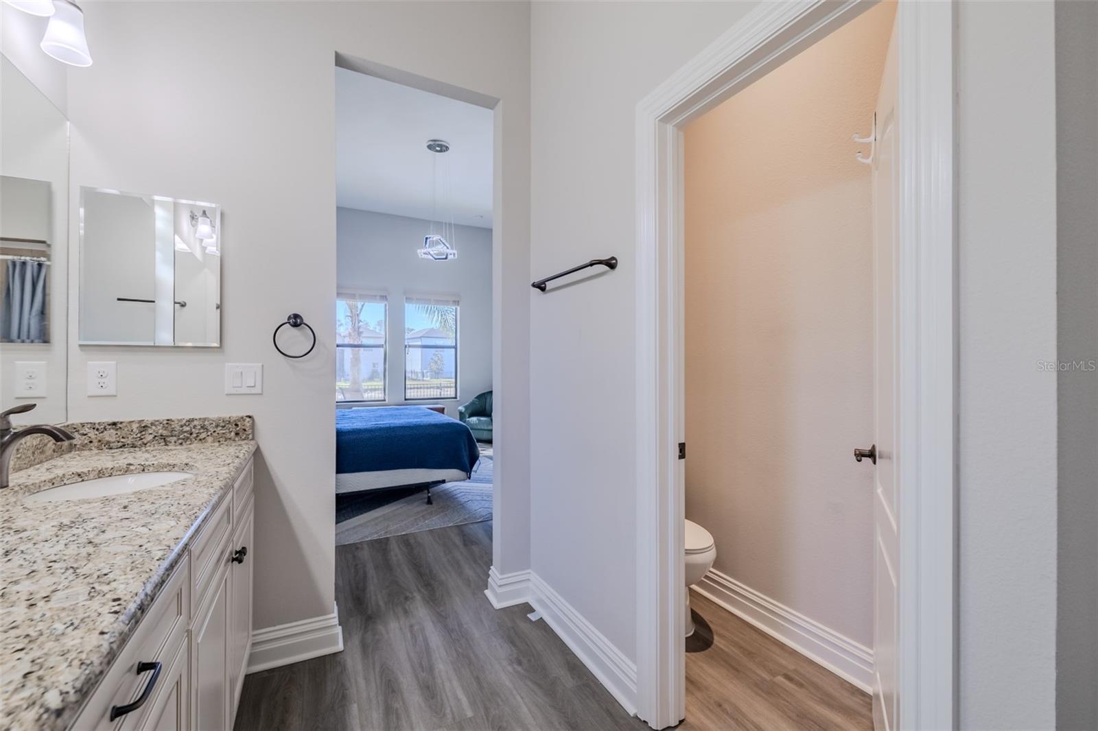 Image 24 of 65 For 4950 Diamonds Palm