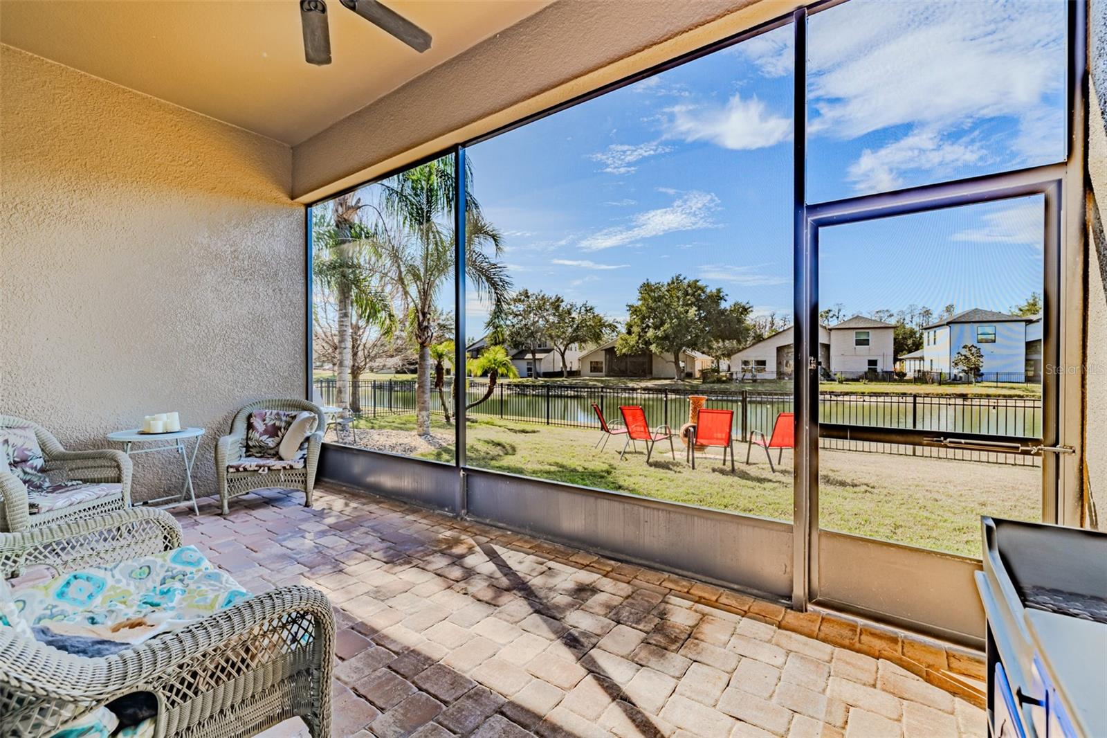 Image 35 of 65 For 4950 Diamonds Palm