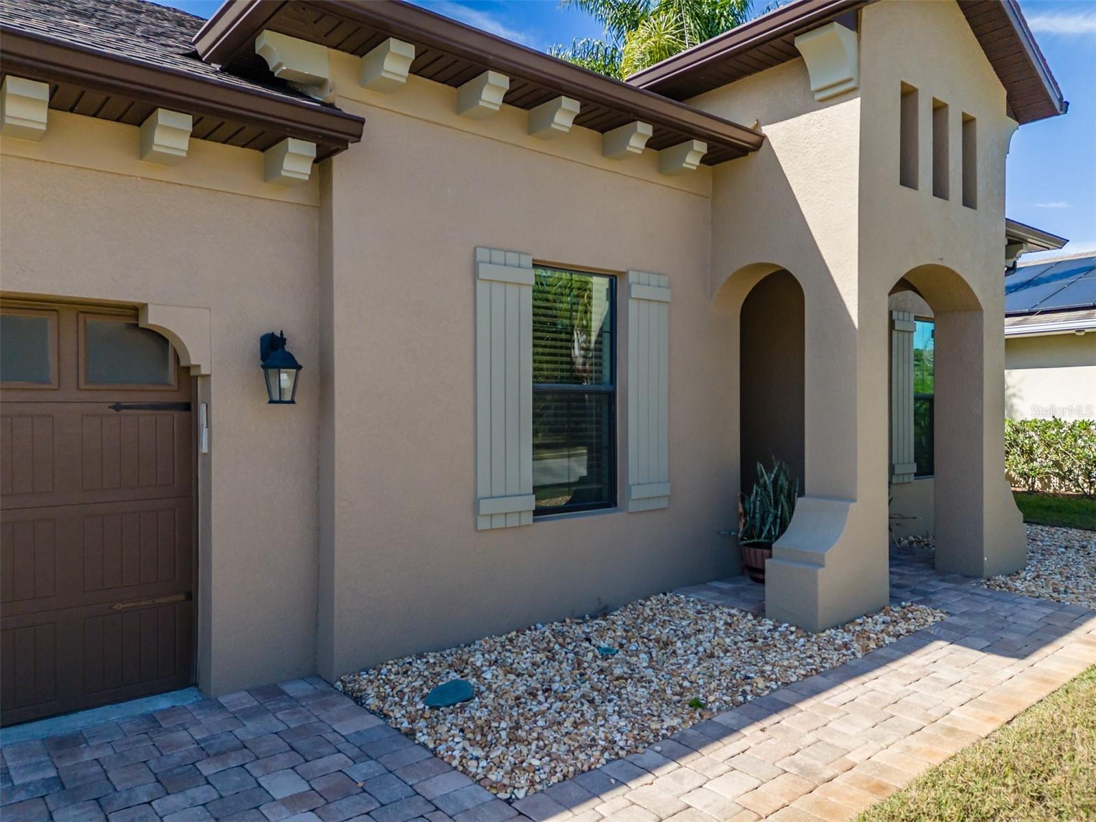 Image 4 of 65 For 4950 Diamonds Palm