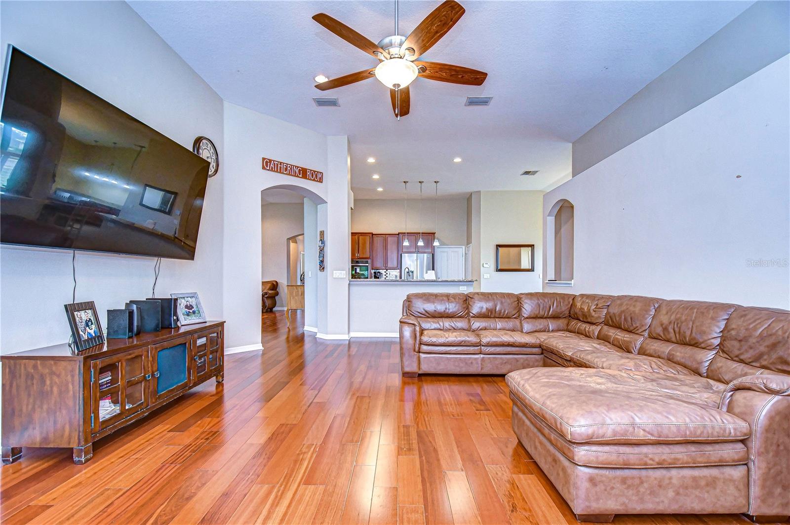 Image 18 of 51 For 3406 Ranchdale Drive