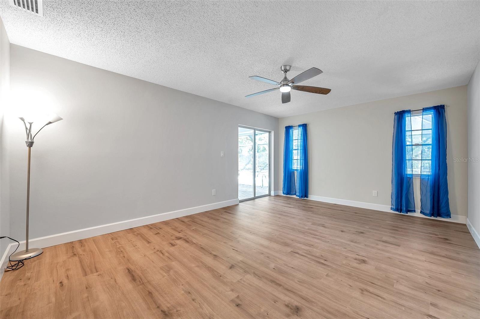 Image 21 of 41 For 1946 Tarpon Court