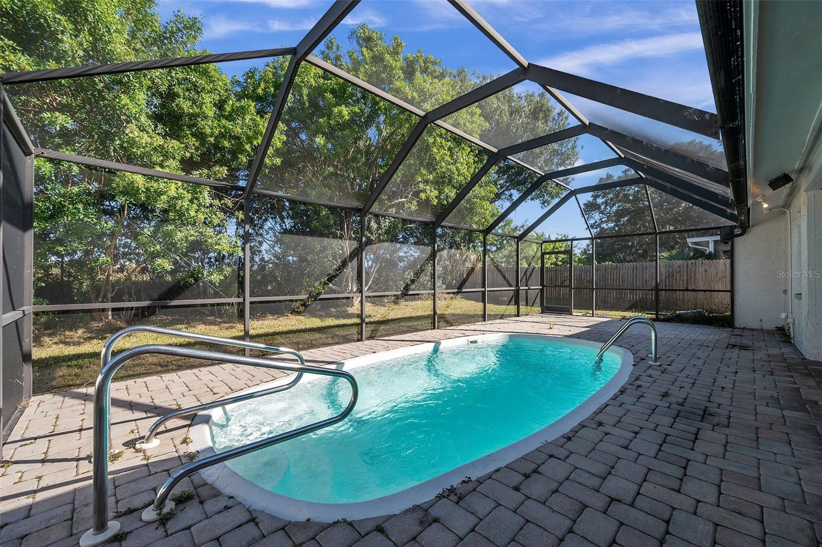 Image 31 of 41 For 1946 Tarpon Court