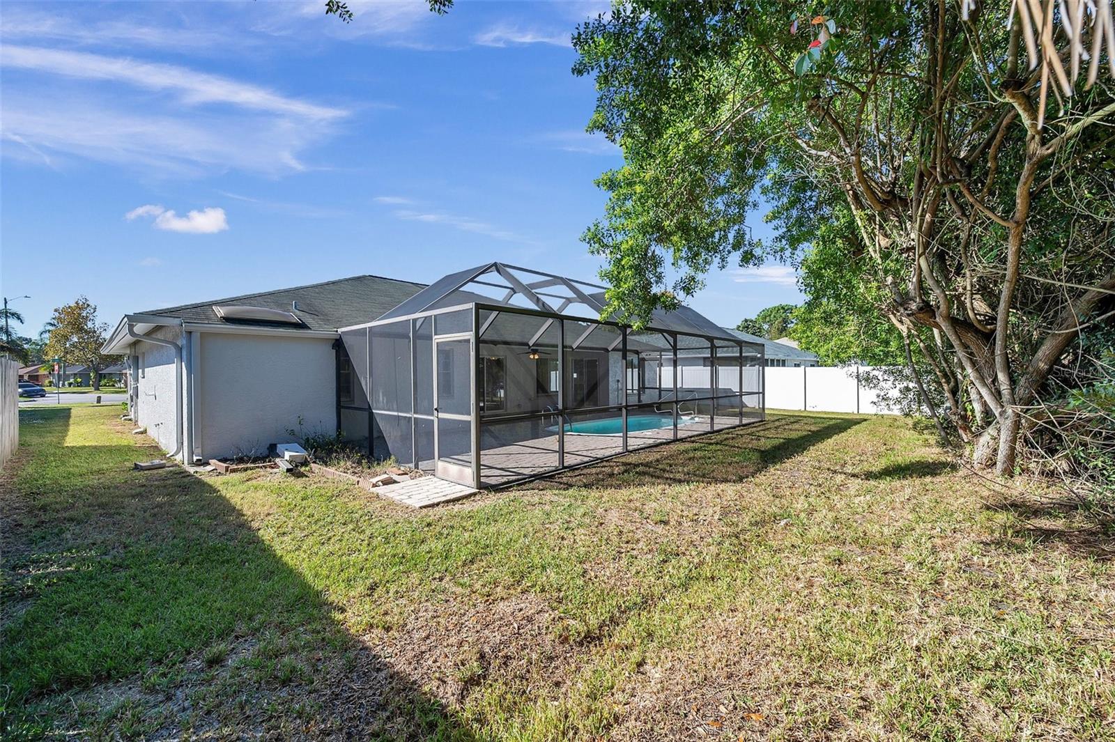 Image 33 of 41 For 1946 Tarpon Court