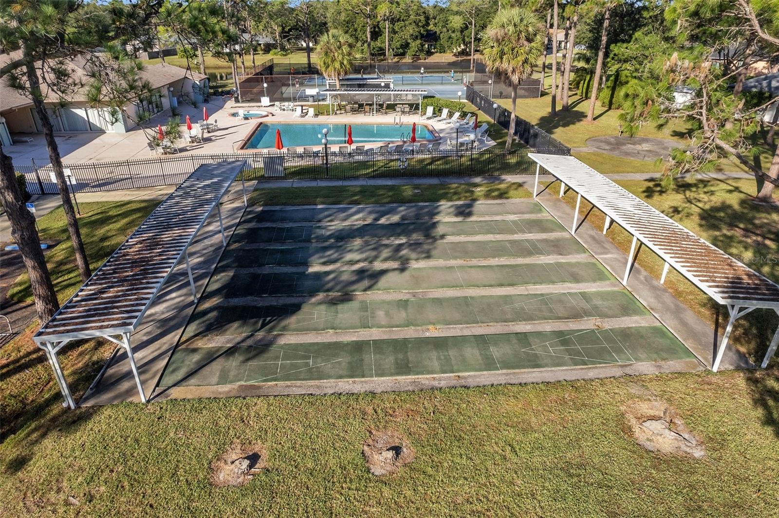 Image 37 of 41 For 1946 Tarpon Court