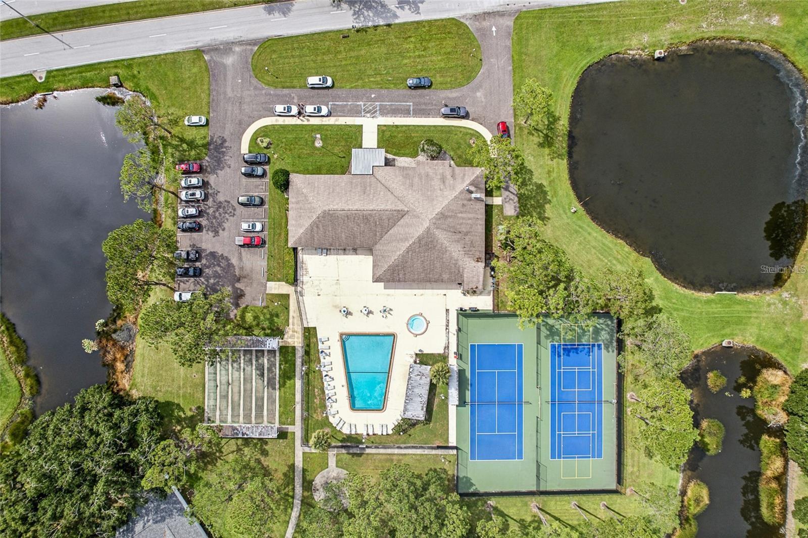 Image 38 of 41 For 1946 Tarpon Court