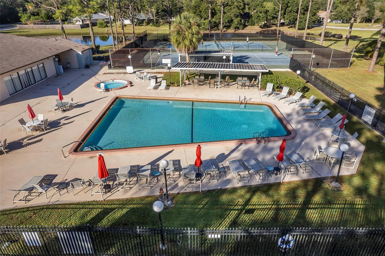 Image 39 of 41 For 1946 Tarpon Court