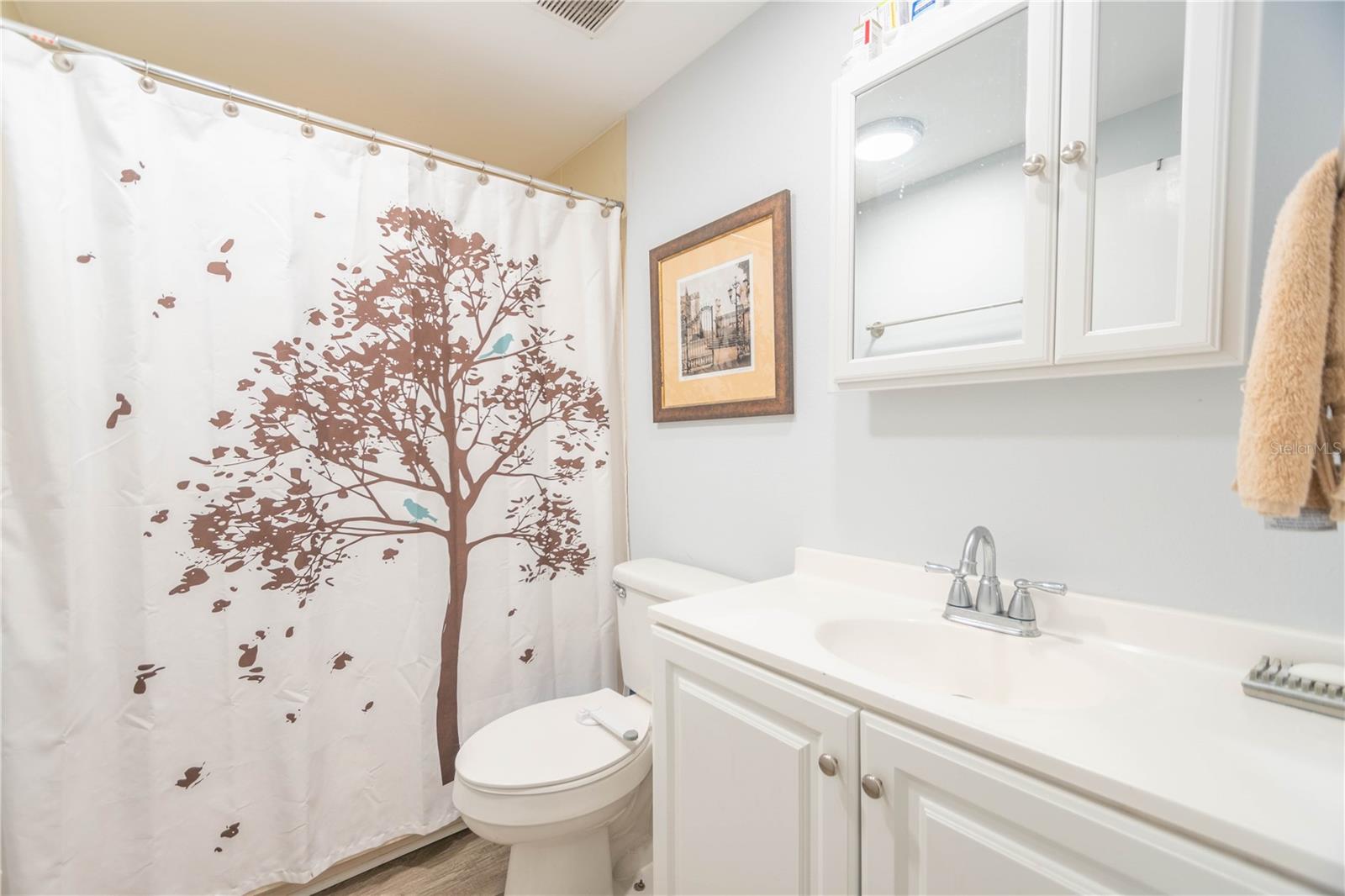 Image 23 of 37 For 9015 Sarah Drive