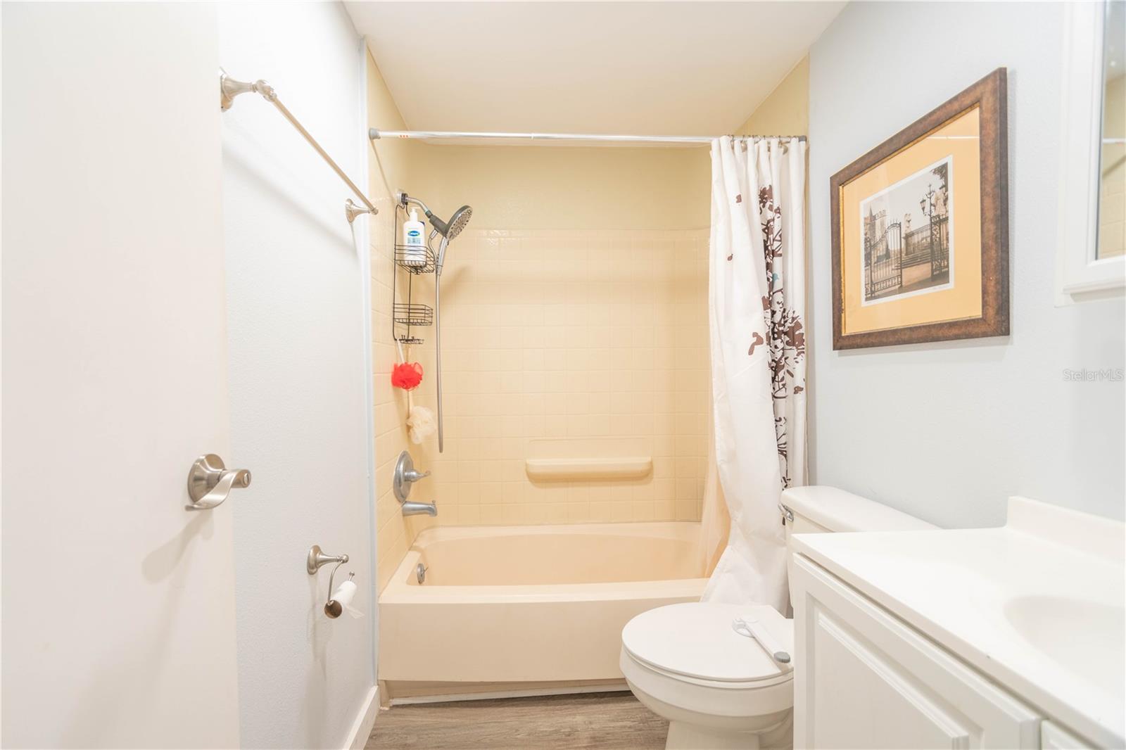 Image 24 of 37 For 9015 Sarah Drive