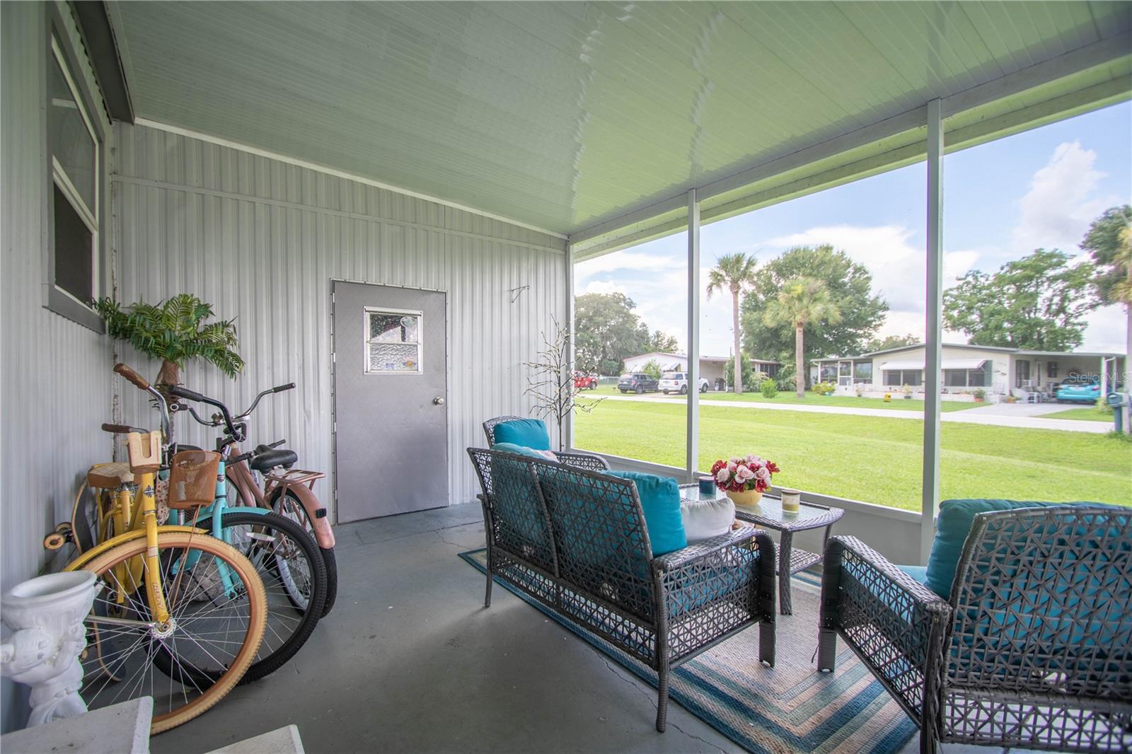 Image 25 of 37 For 9015 Sarah Drive