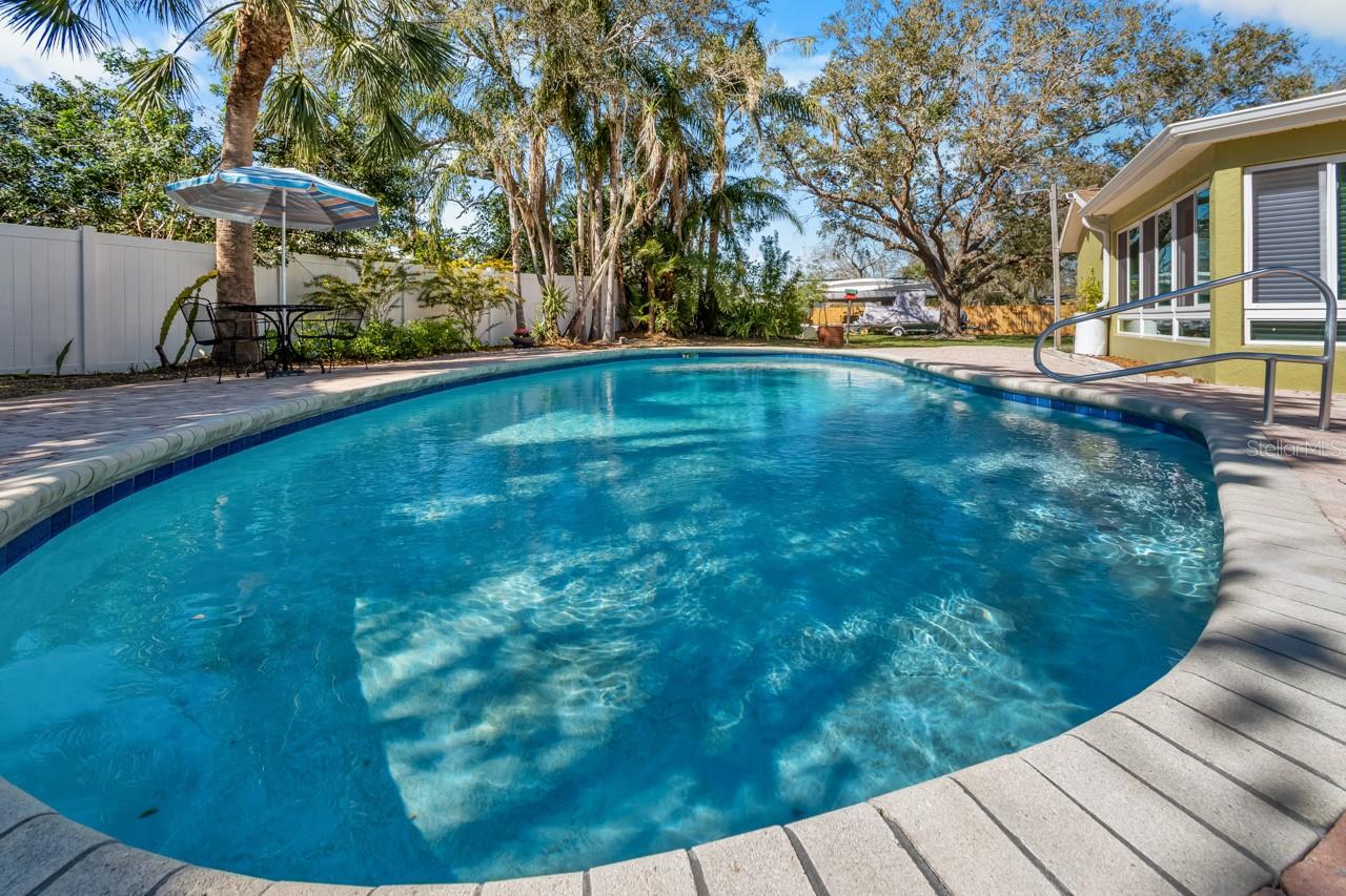 Image 26 of 48 For 309 11th Street Sw