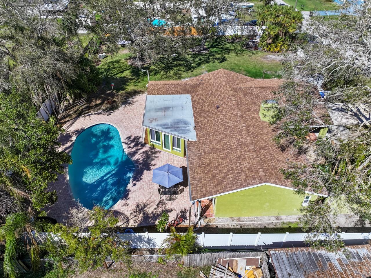 Image 33 of 48 For 309 11th Street Sw