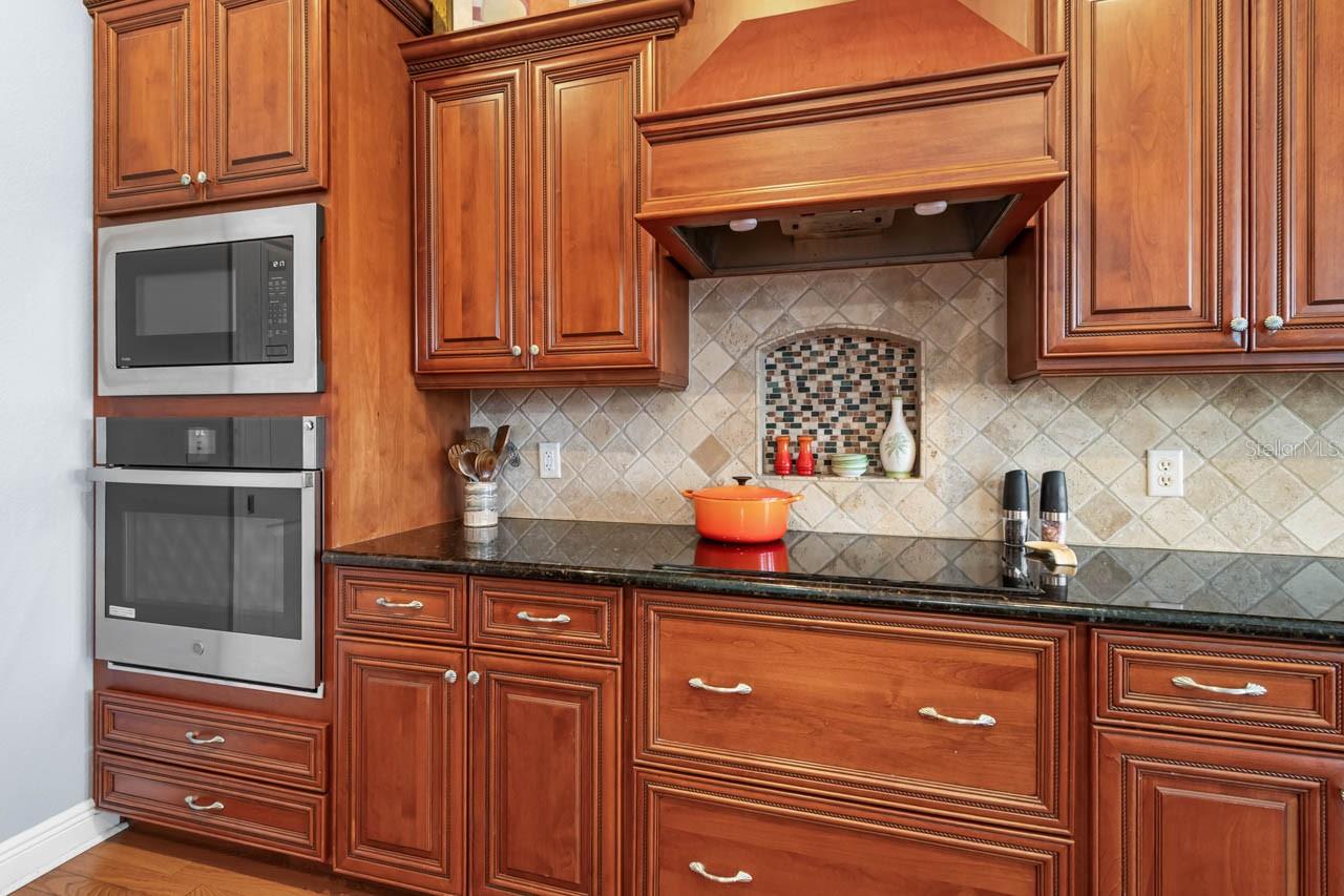 Image 19 of 67 For 404 Inlet Road