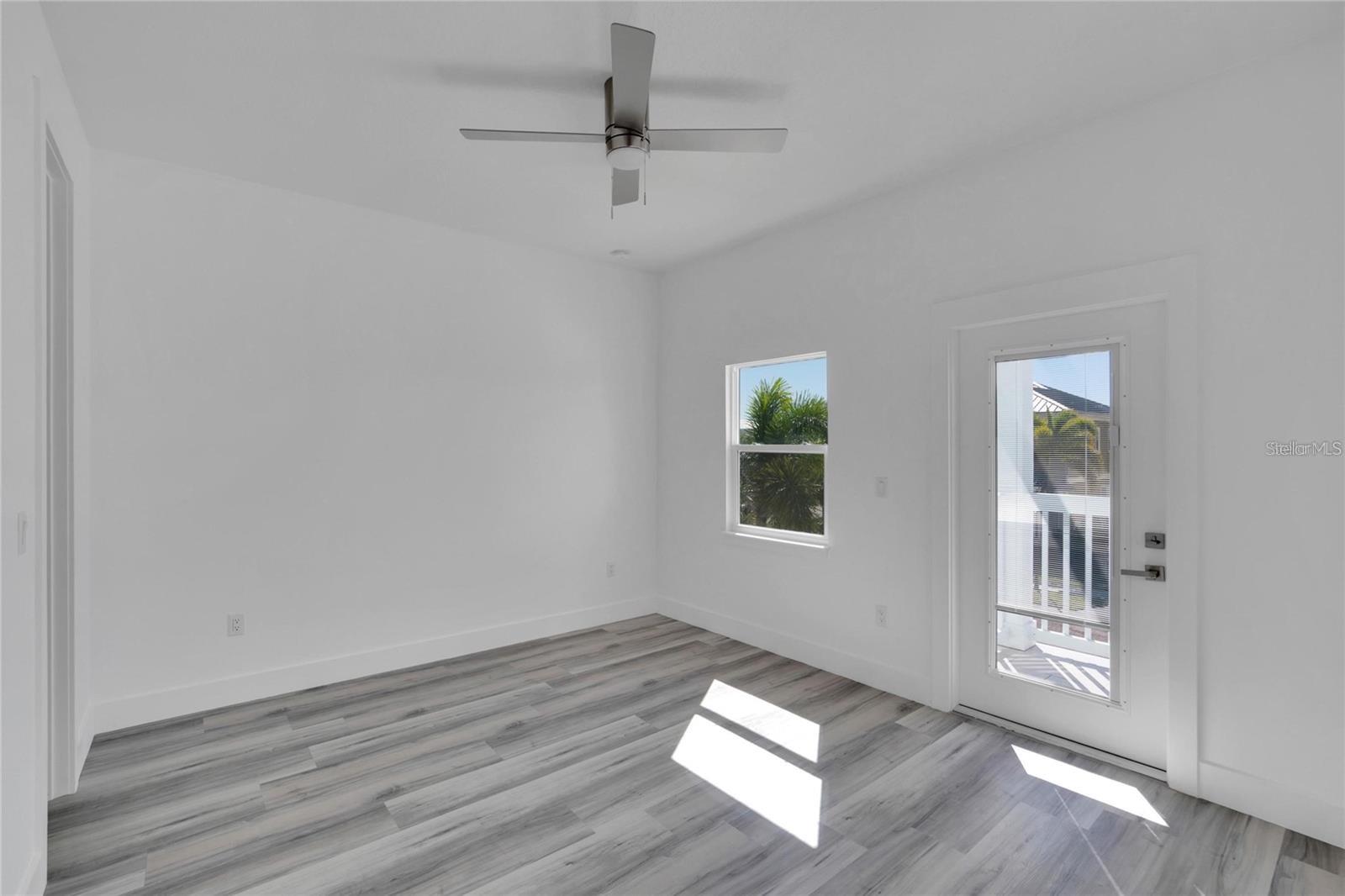 Image 22 of 56 For 6516 Simone Shores Circle