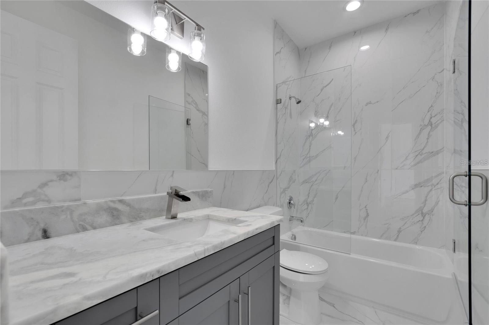 Image 35 of 56 For 6516 Simone Shores Circle