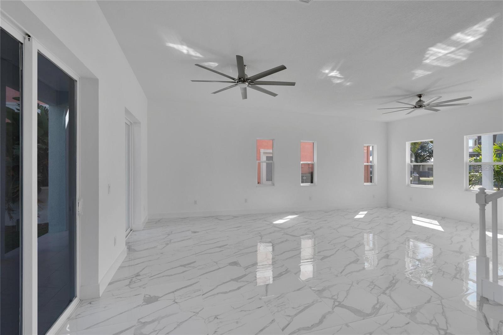 Image 7 of 56 For 6516 Simone Shores Circle