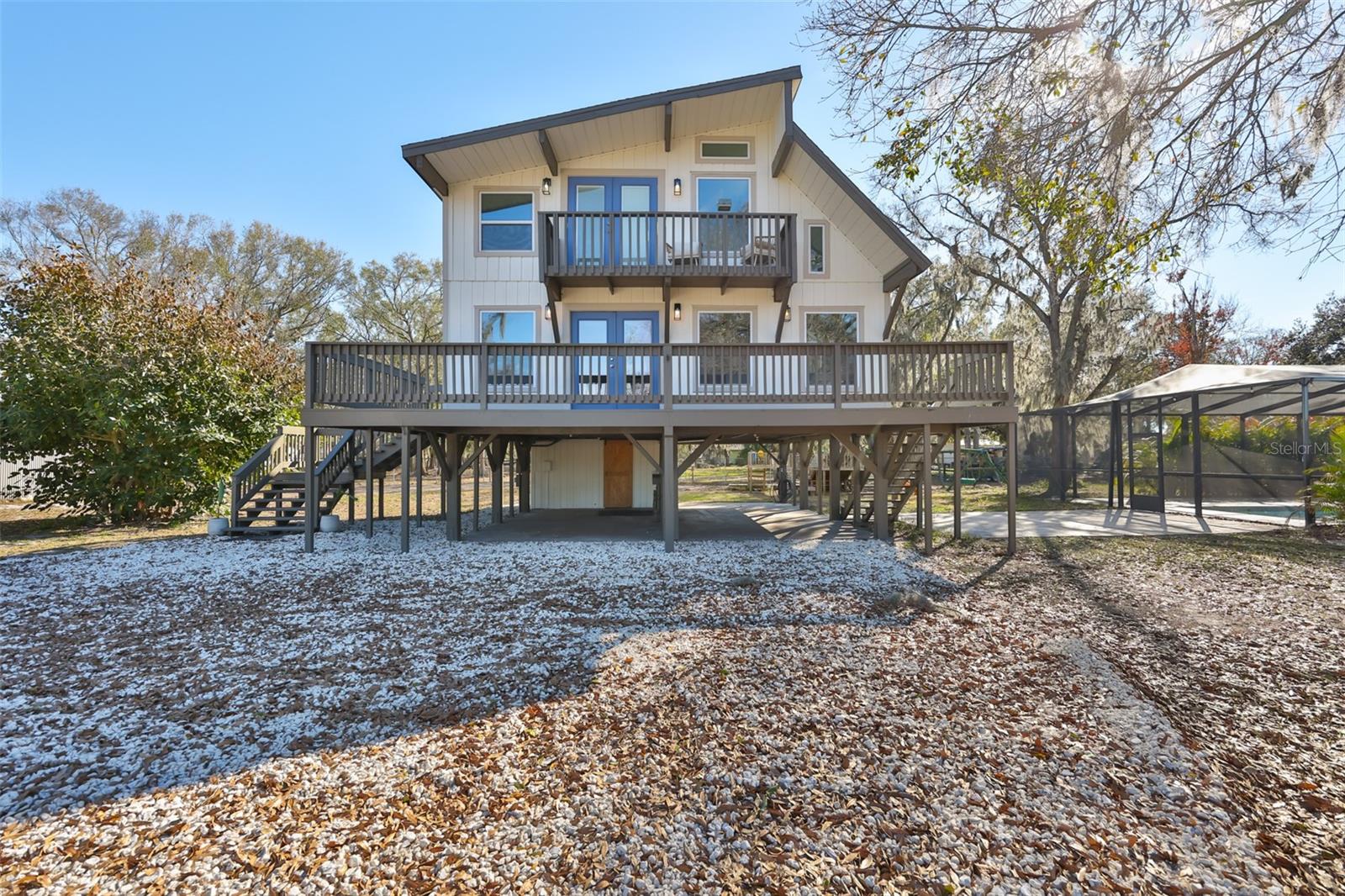 Listing photo id 24 for 18711 Red Bird Lane