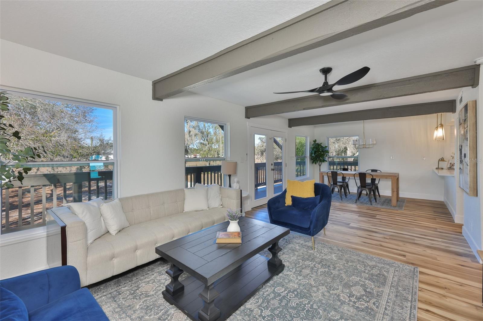 Listing photo id 7 for 18711 Red Bird Lane