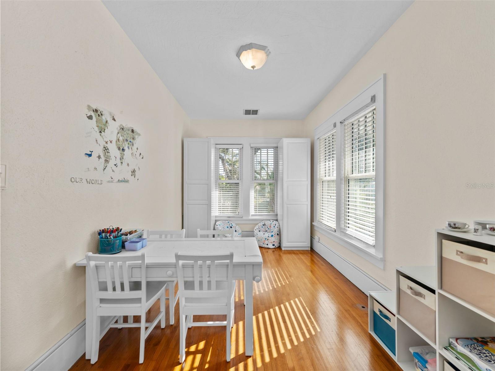 Image 27 of 51 For 231 72nd Street N