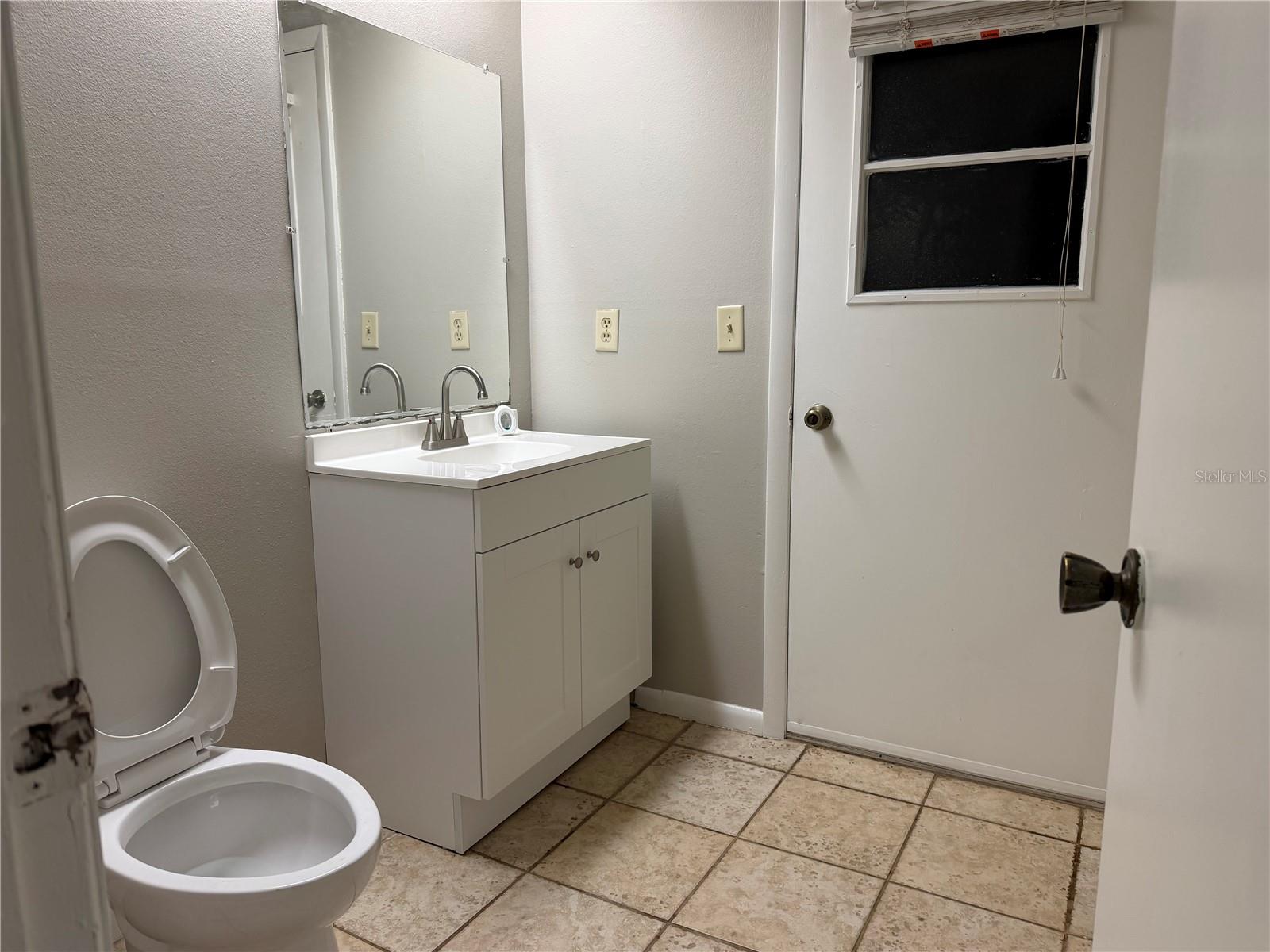 Image 11 of 22 For 14752 Morning Drive