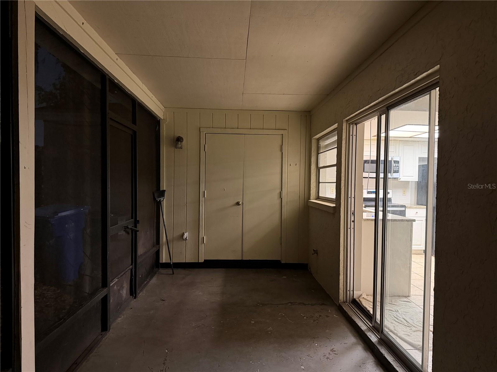 Image 9 of 22 For 14752 Morning Drive