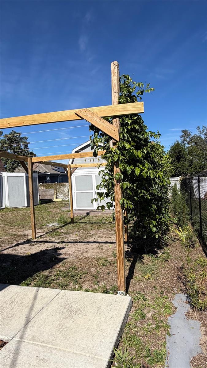 Image 29 of 43 For 3408 Deleuil Avenue