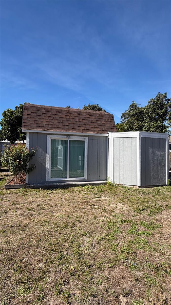 Image 32 of 43 For 3408 Deleuil Avenue