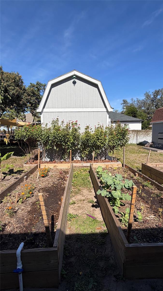 Image 35 of 43 For 3408 Deleuil Avenue