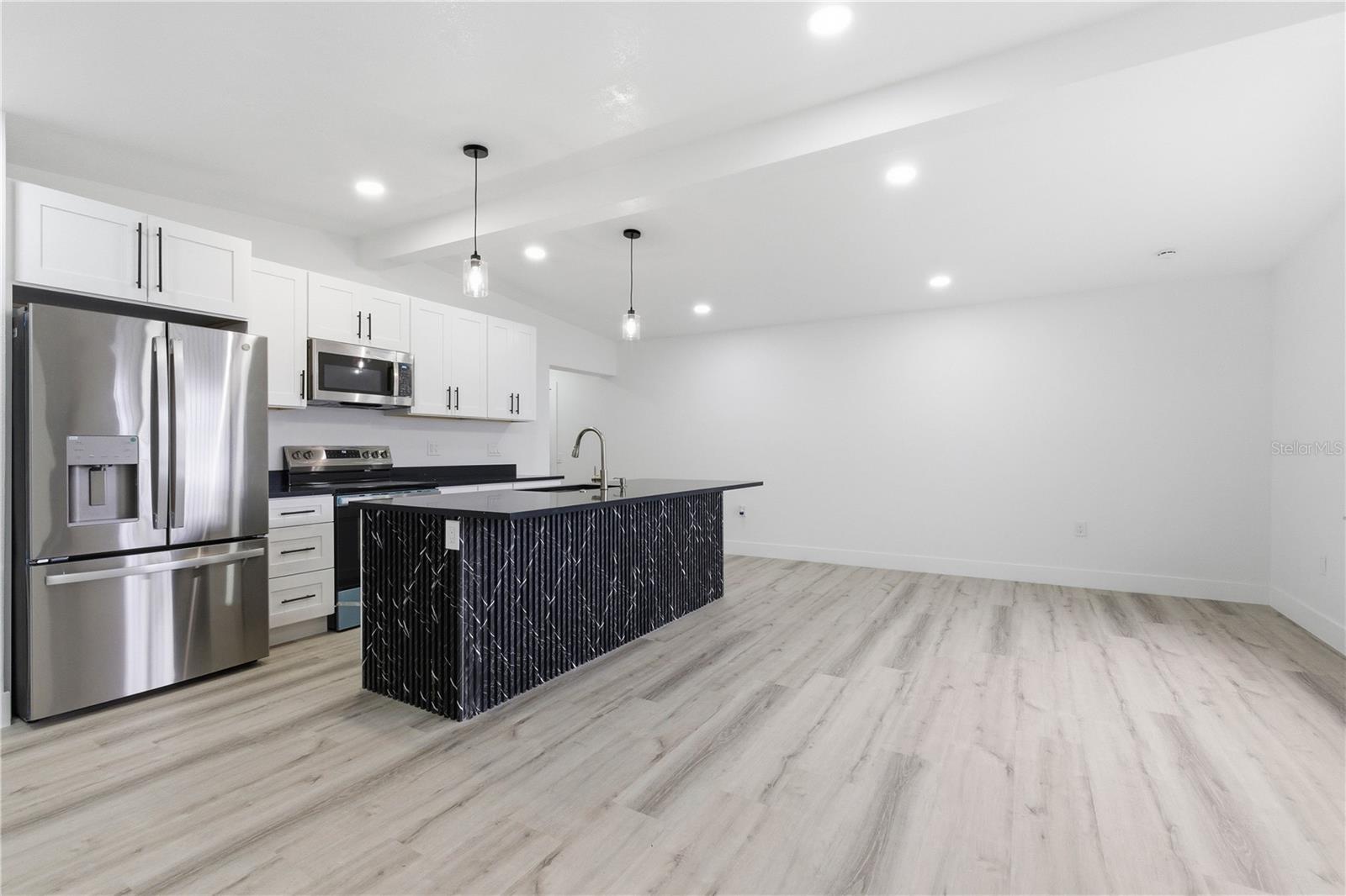 Image 19 of 51 For 6606 30th Street