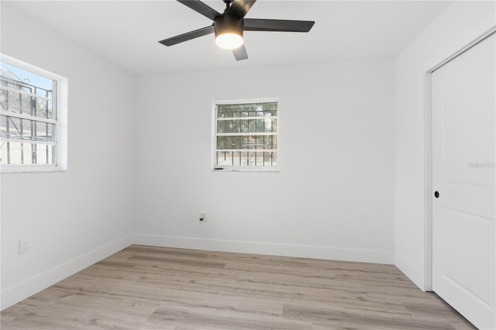 Image 25 of 51 For 6606 30th Street