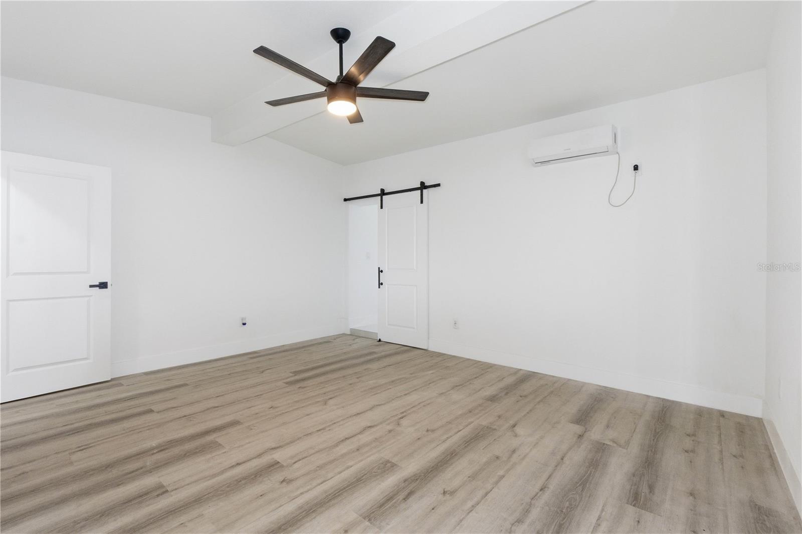 Image 37 of 51 For 6606 30th Street