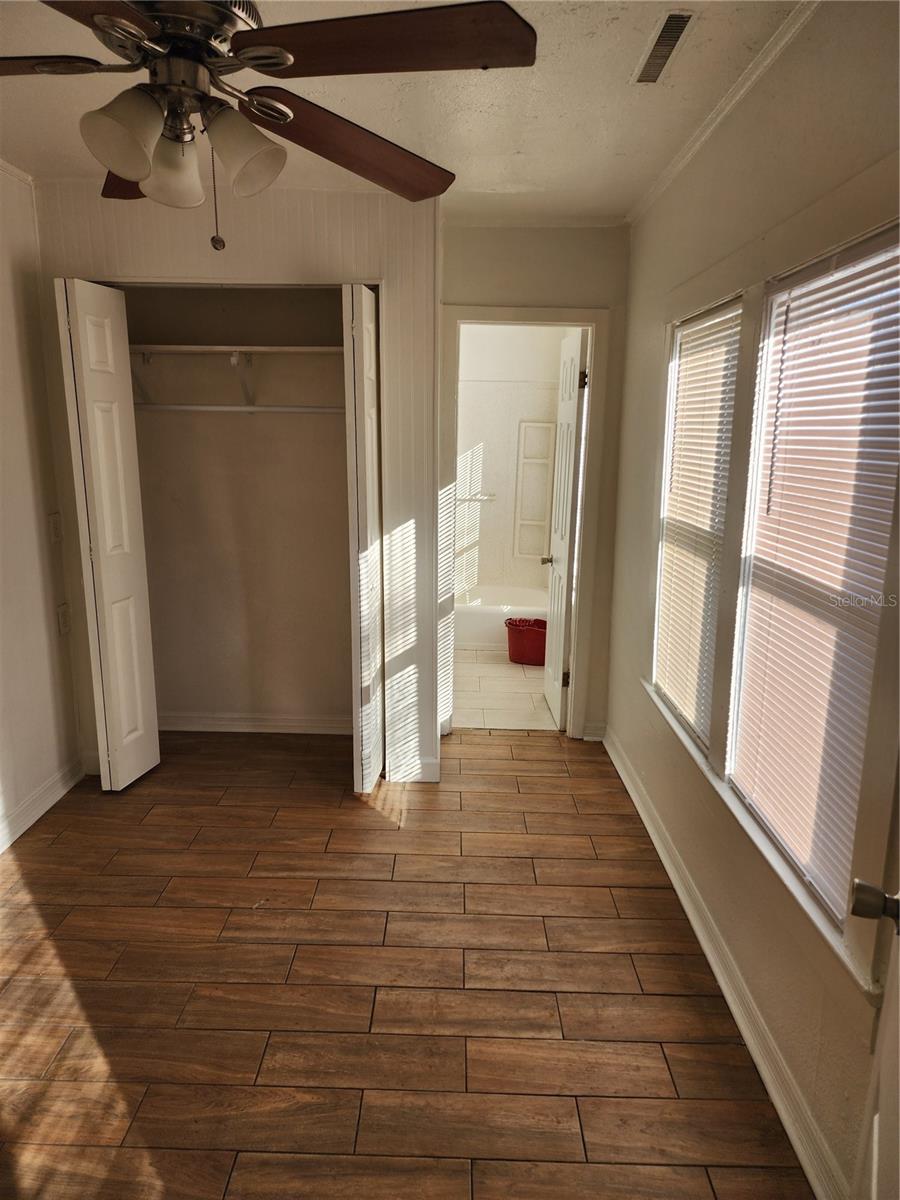 Image 12 of 16 For 1363 Tioga Avenue