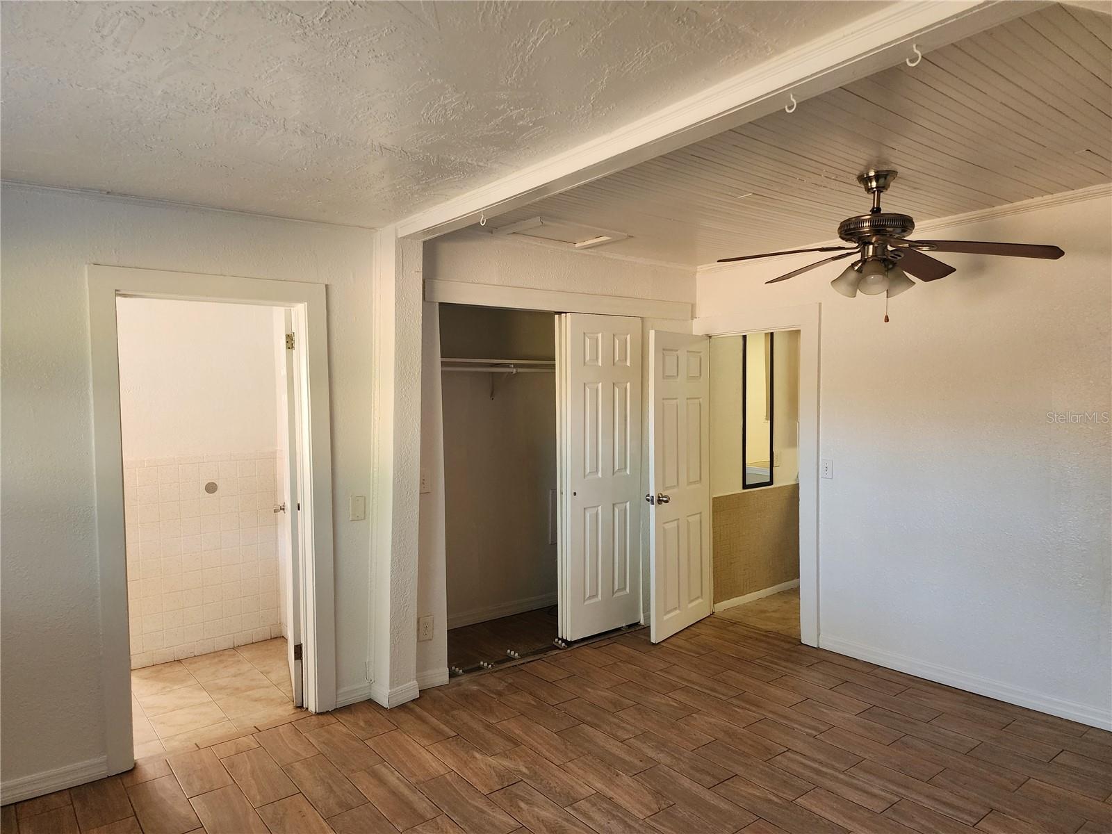 Image 6 of 16 For 1363 Tioga Avenue